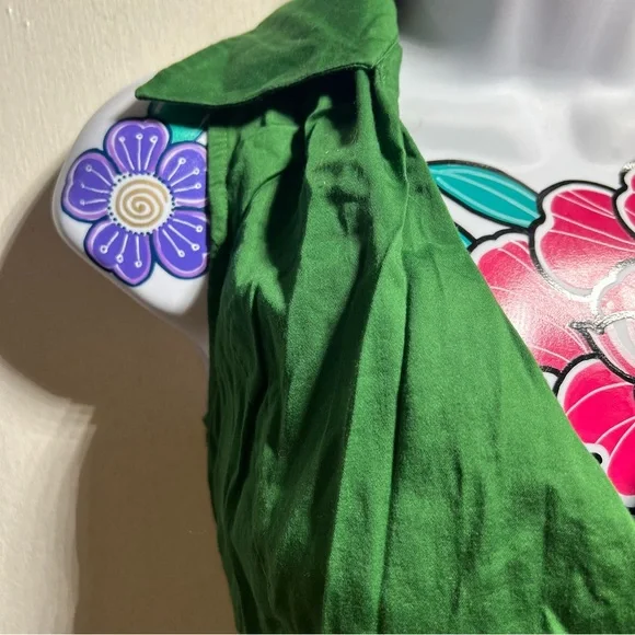 Jones New York Green Collared Blouse - Picture 2 of 4